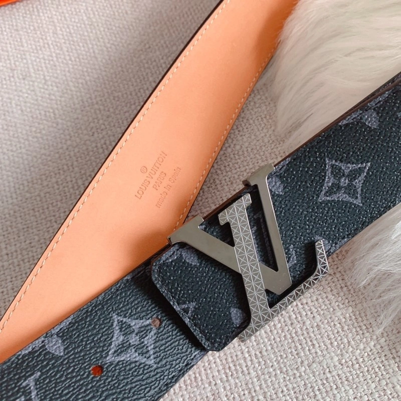 FastDry Louis Vuitton Belts 301485