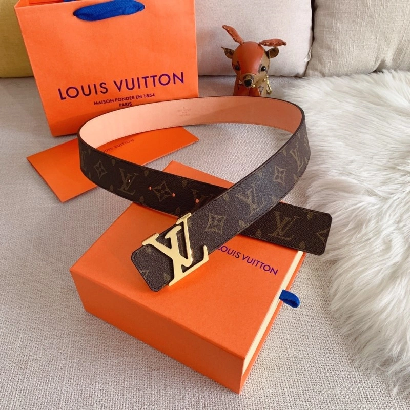 Casual Louis Vuitton Belts 301490