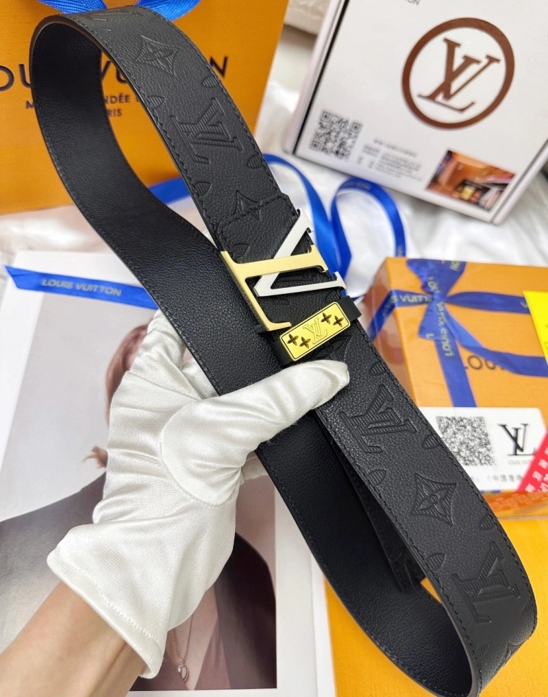 Compact Louis Vuitton Belts 301480
