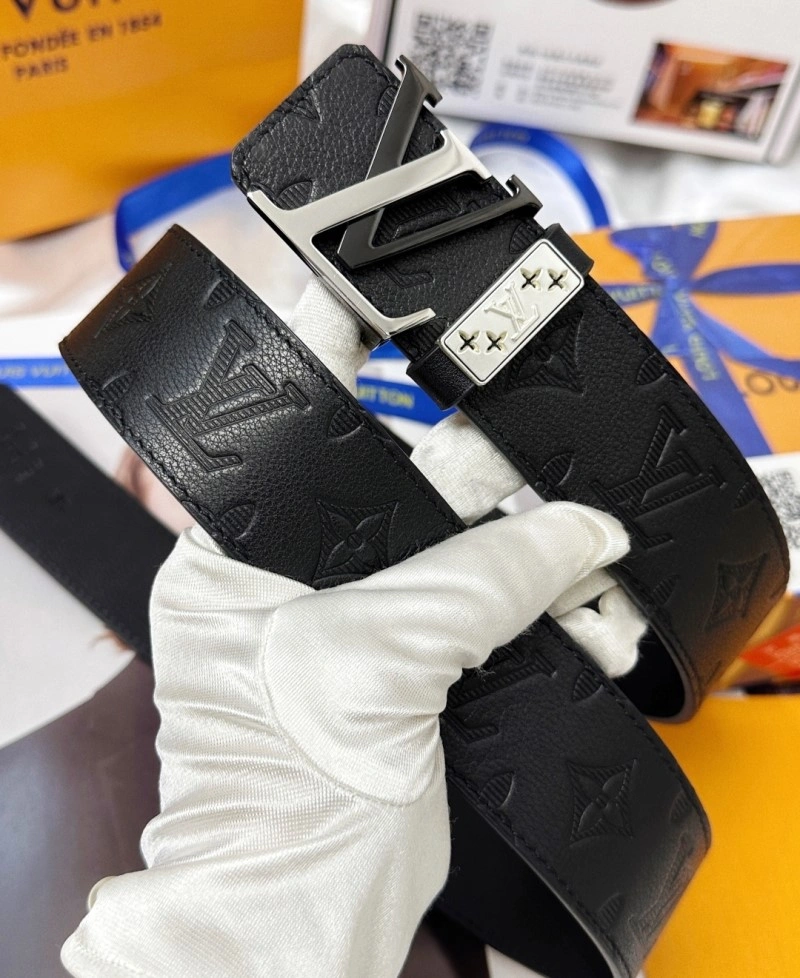 Louis Vuitton Belts Bold 301462