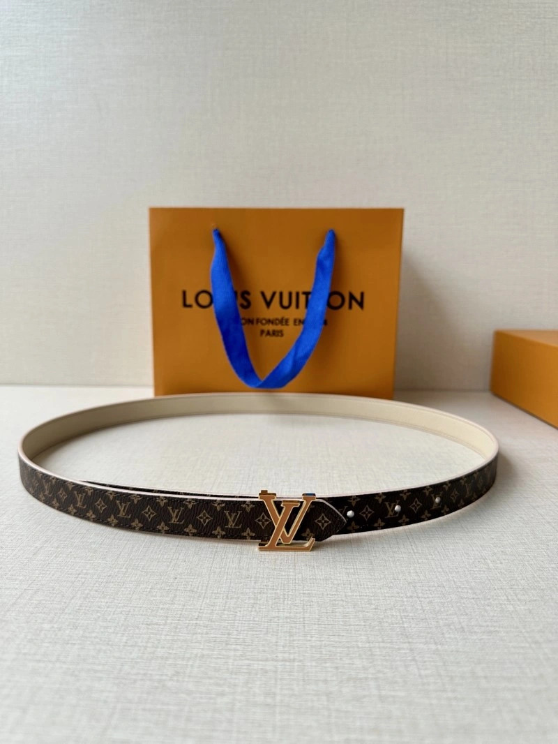 Versatile Louis Vuitton Belts 301437