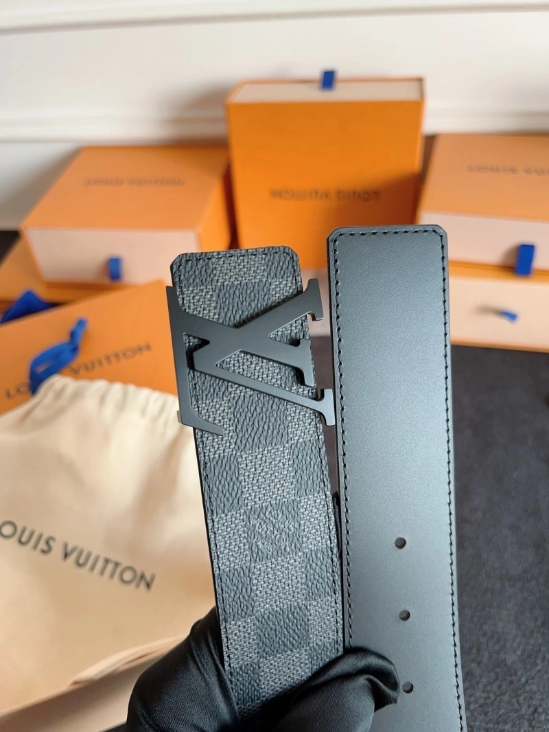 Soft Louis Vuitton Belts 301425