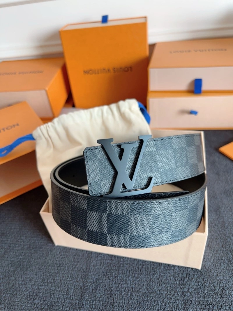 Soft Louis Vuitton Belts 301425