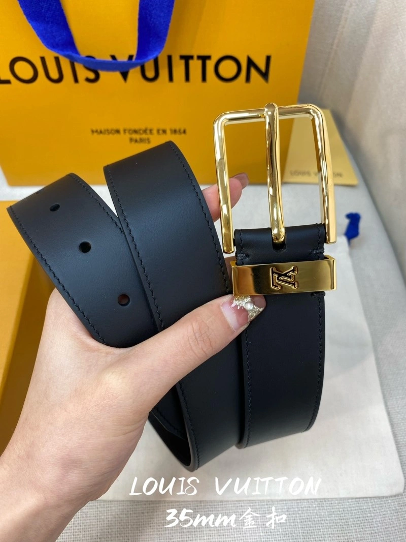 Cozy Louis Vuitton Belts 301423