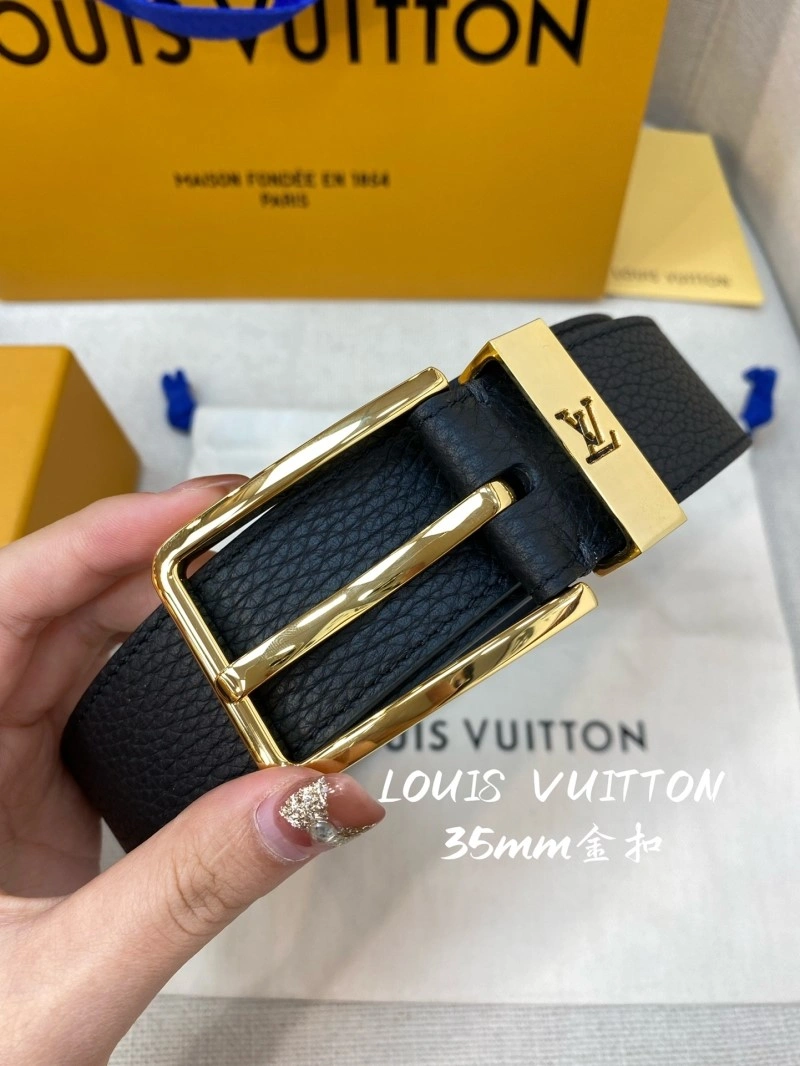 Unisex Louis Vuitton Belts 301421