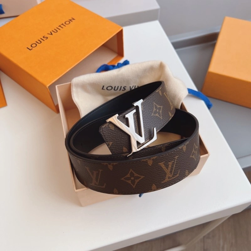 Youthful Louis Vuitton Belts 301396