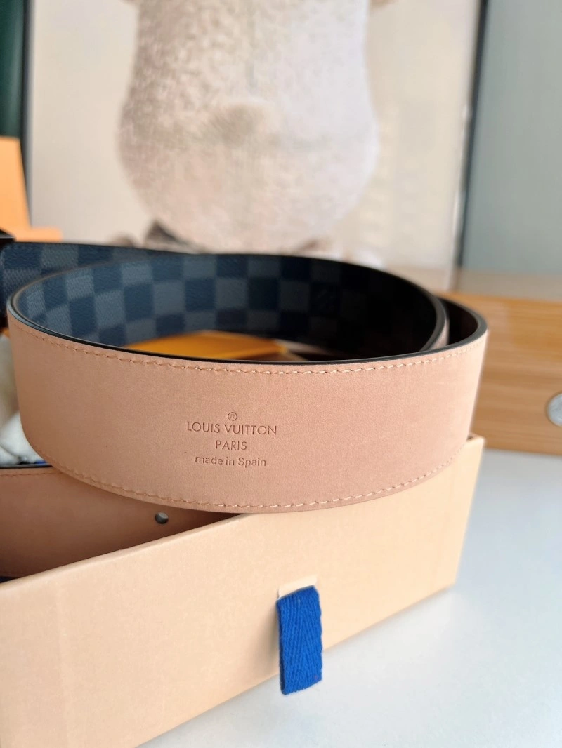 Youthful Louis Vuitton Belts 301399