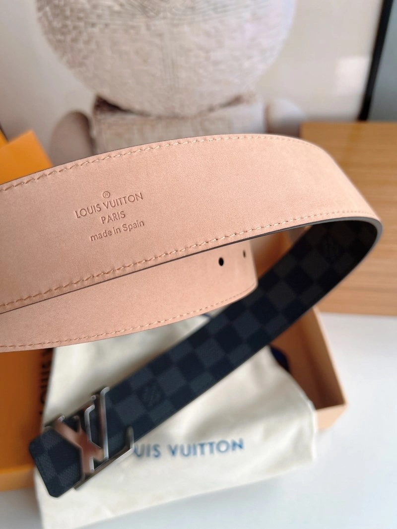 Louis Vuitton Belts Premium 301410