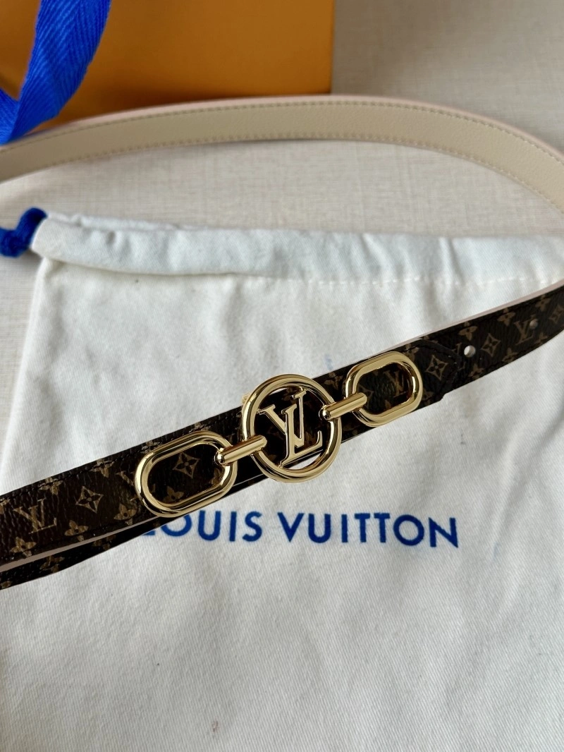 Louis Vuitton Belts Attractive 301411
