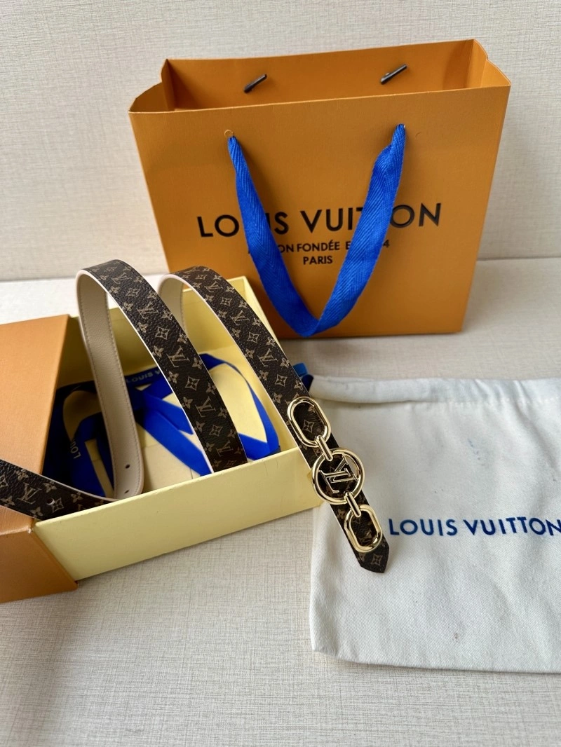 Louis Vuitton Belts Attractive 301411