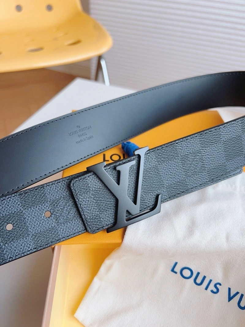 Breathable Louis Vuitton Belts 301368
