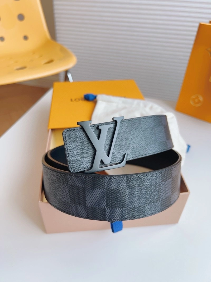 Breathable Louis Vuitton Belts 301368