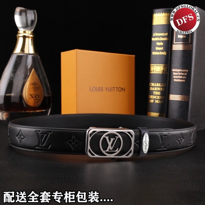 Packable Louis Vuitton Belts 301369