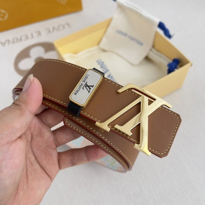 Functional Louis Vuitton Belts 301324