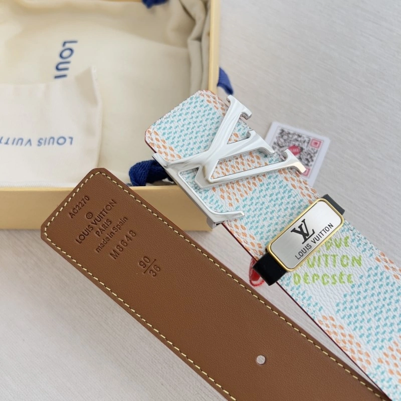 Functional Louis Vuitton Belts 301324