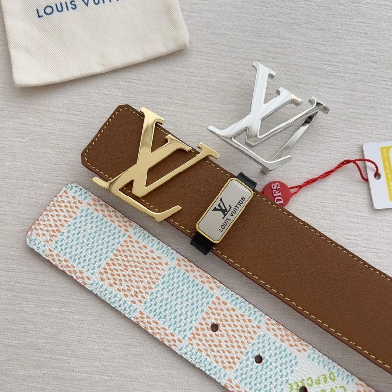 Functional Louis Vuitton Belts 301324