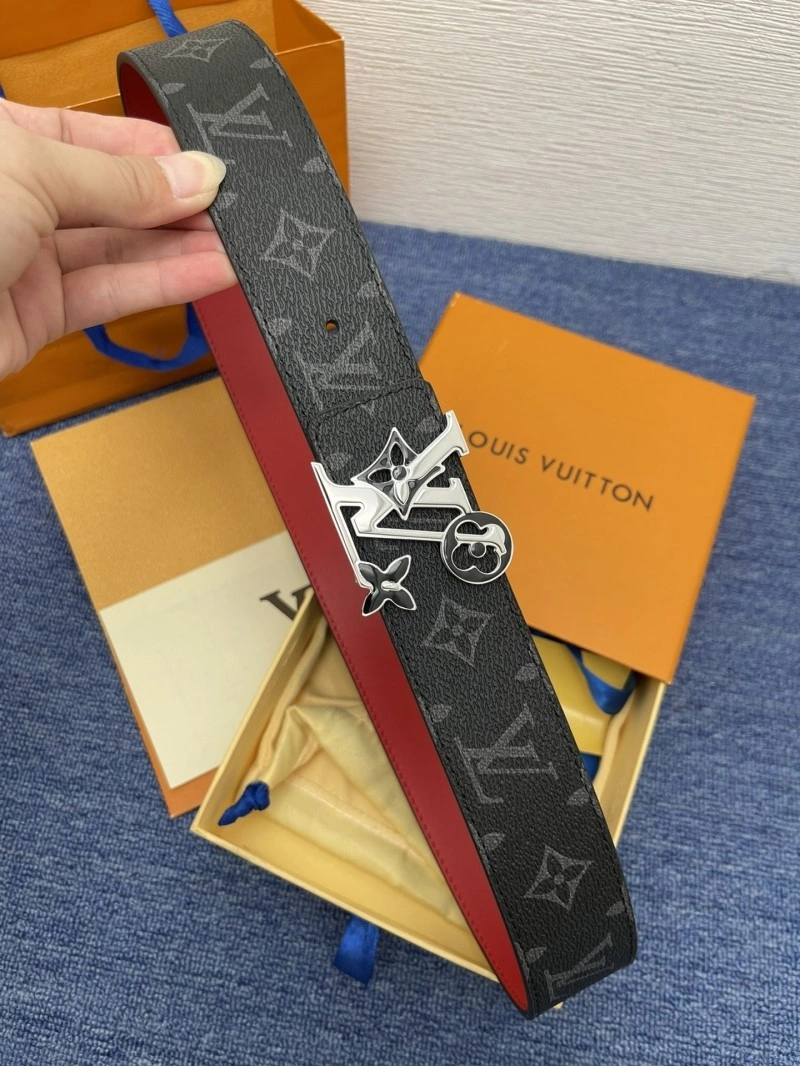 Chic Louis Vuitton Belts 301273