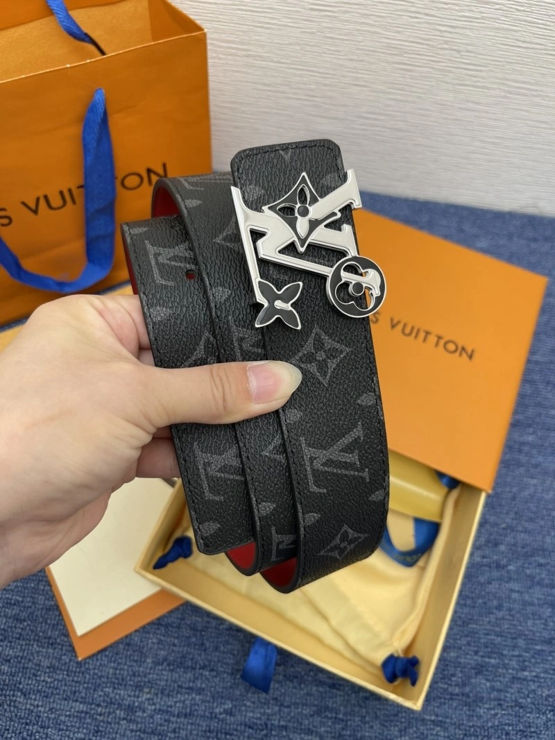 Chic Louis Vuitton Belts 301273