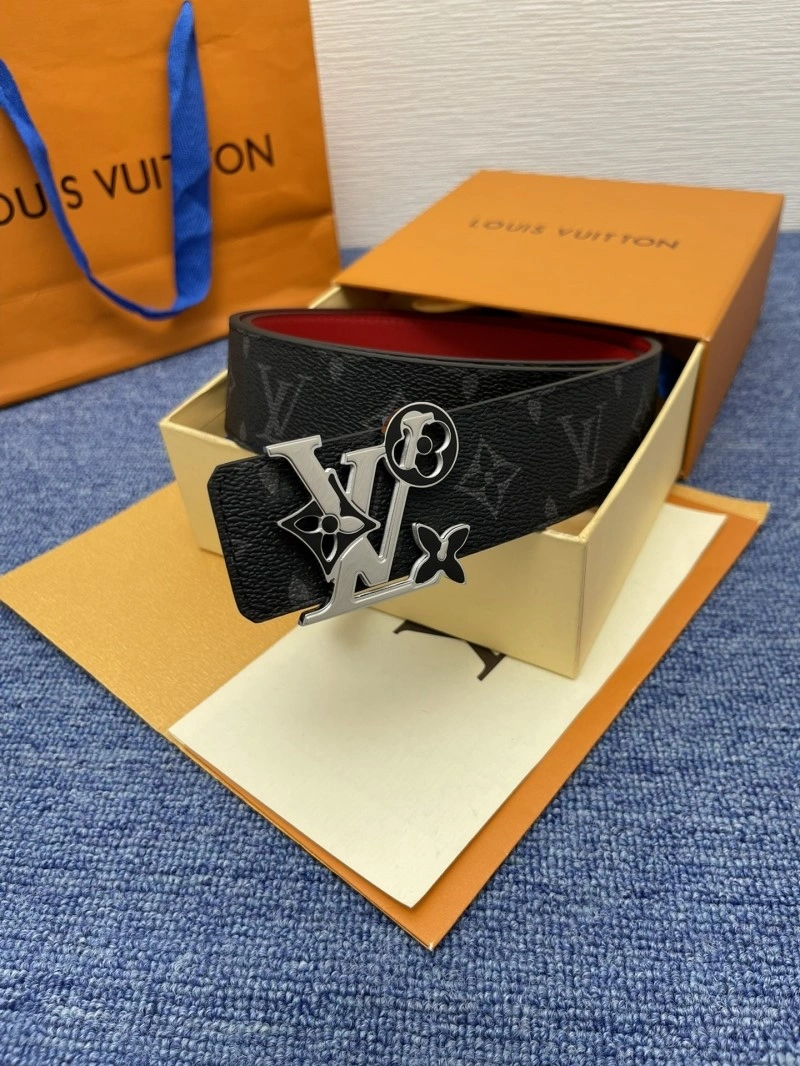 Chic Louis Vuitton Belts 301273