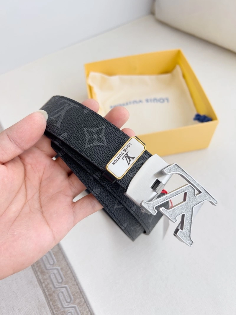 Elegant Louis Vuitton Belts 301287