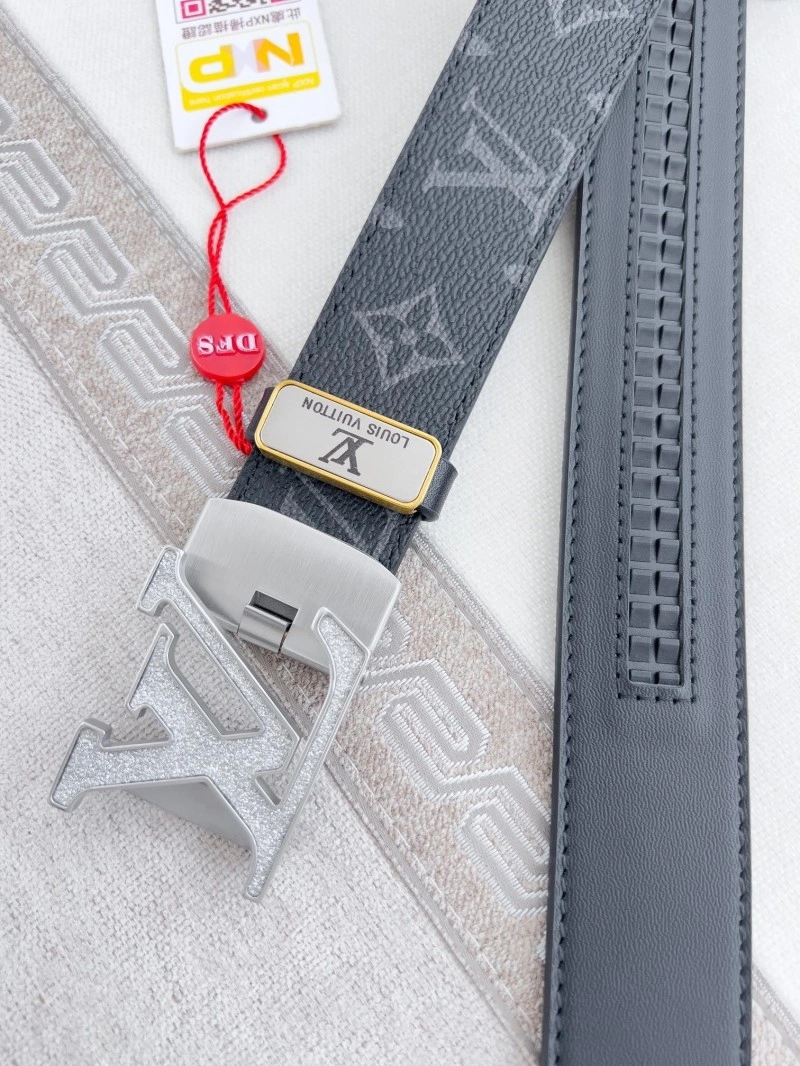Elegant Louis Vuitton Belts 301287