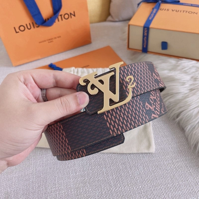 TechFriendly Louis Vuitton Belts 301179