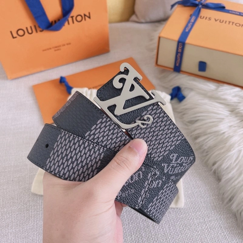 FashionForward Louis Vuitton Belts 301178