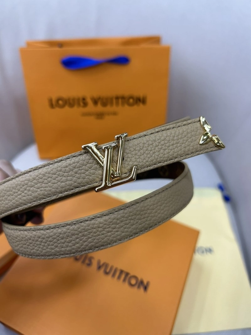 WellDesigned Louis Vuitton Belts 301151
