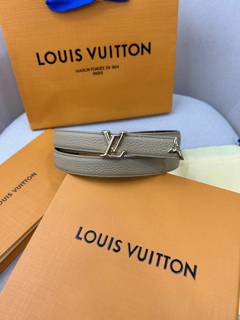 WellDesigned Louis Vuitton Belts 301151