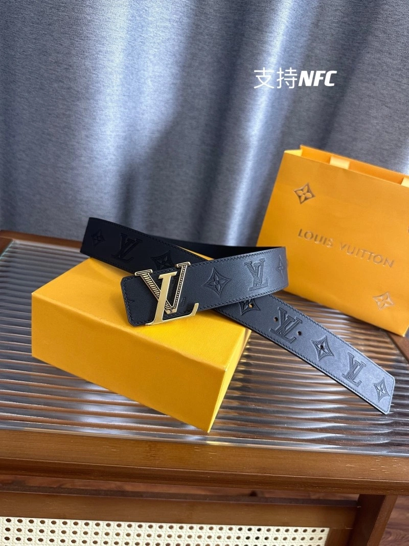 Louis Vuitton Belts FashionForward 301157