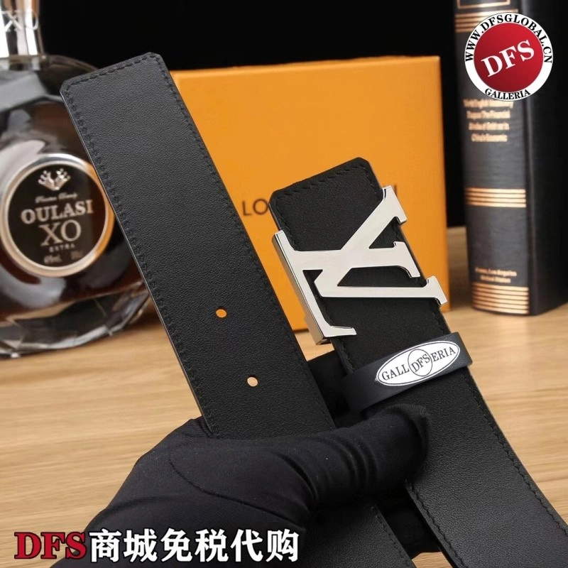 Flexible Louis Vuitton Belts 301093