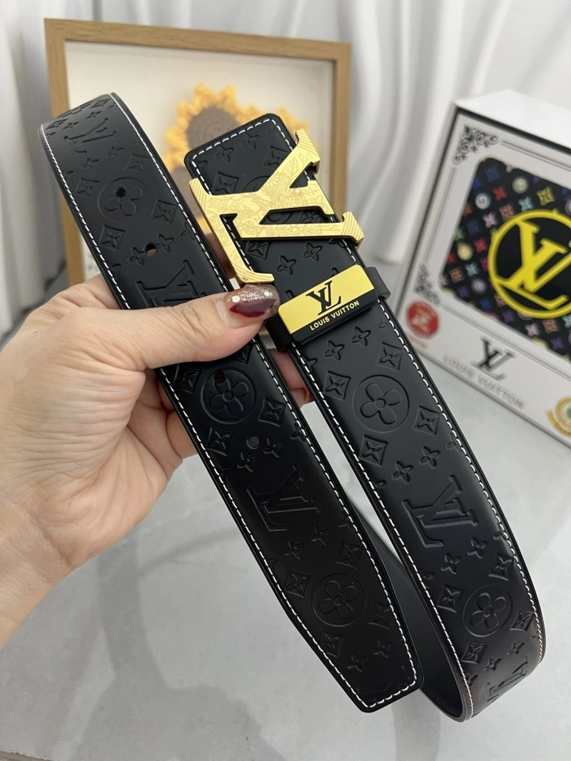 NewStyle Louis Vuitton Belts 301052