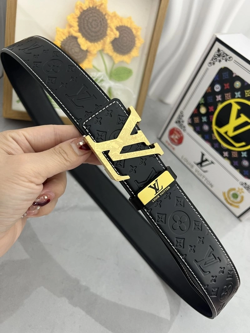 NewStyle Louis Vuitton Belts 301052