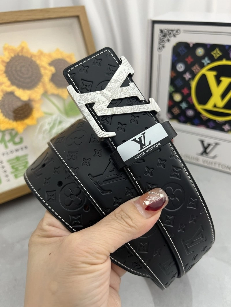 Louis Vuitton Belts Contemporary 301025