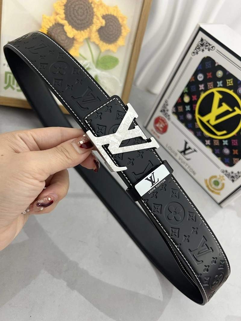 Louis Vuitton Belts Contemporary 301025