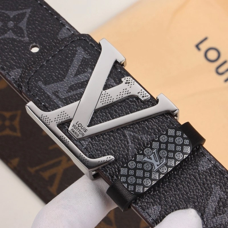UrbanChic Louis Vuitton Belts 301044