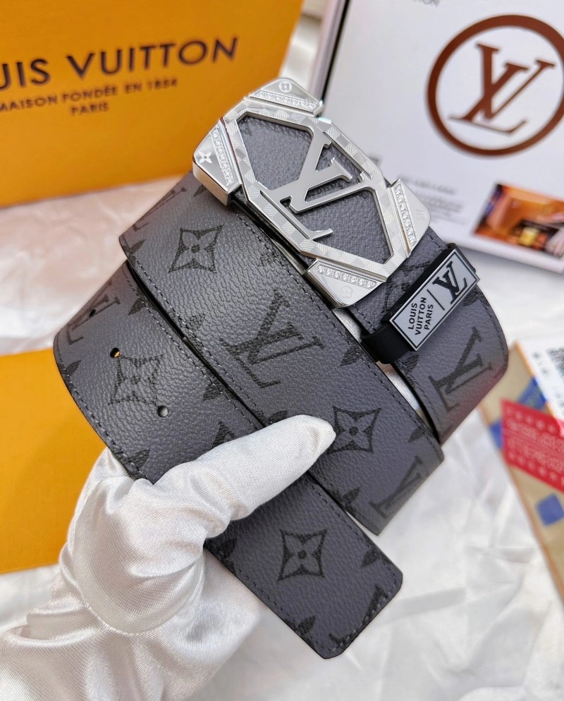 QuickDry Louis Vuitton Belts 301035