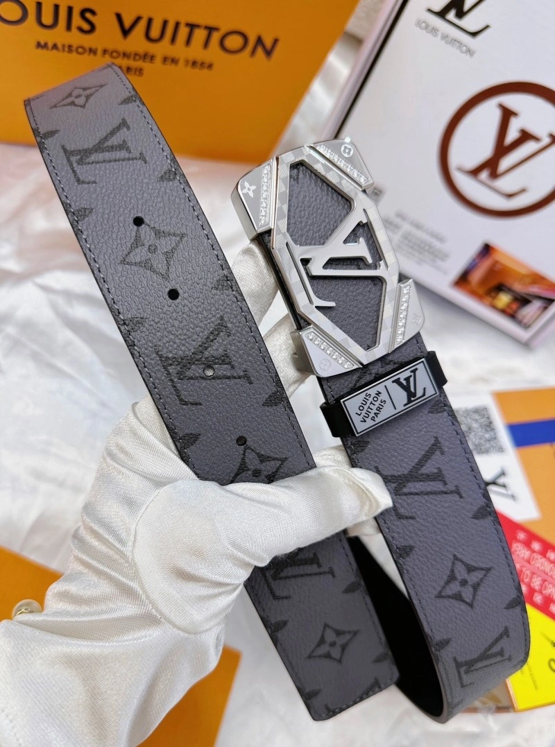QuickDry Louis Vuitton Belts 301035