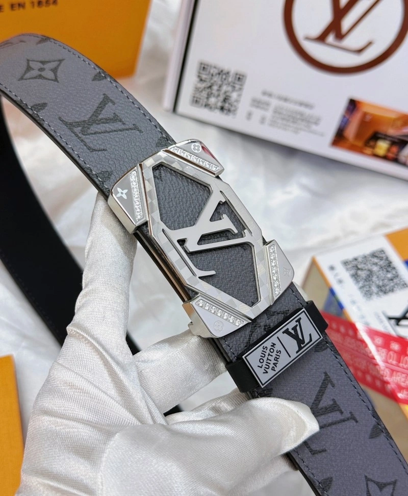 QuickDry Louis Vuitton Belts 301035