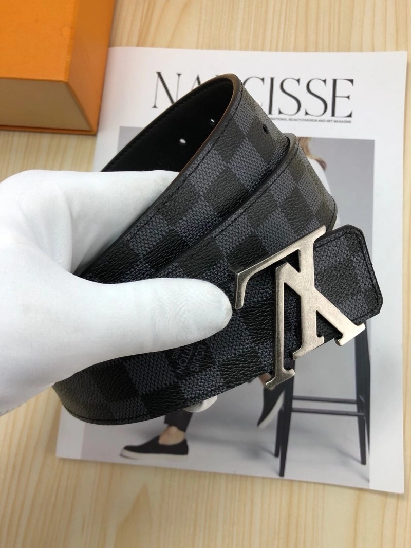 Louis Vuitton Belts Sporty 301038