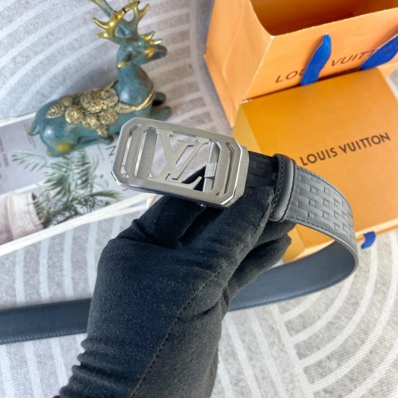 Comfortable Louis Vuitton Belts 301004