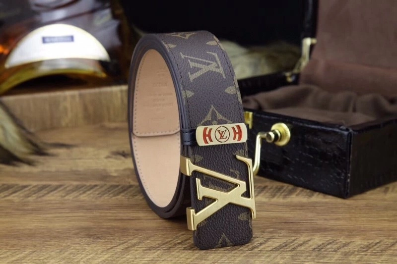 Louis Vuitton Belts Durable 300992