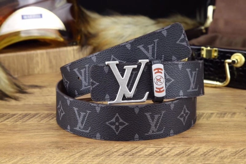 Louis Vuitton Belts Durable 300992