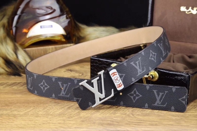 Louis Vuitton Belts Durable 300992