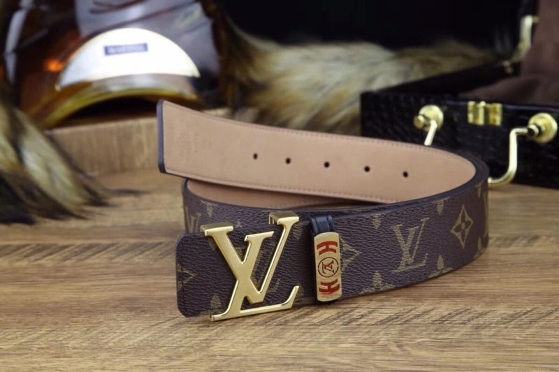 Louis Vuitton Belts Durable 300992