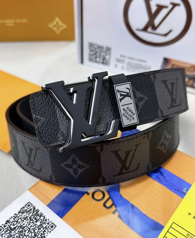 Classic Louis Vuitton Belts 300981