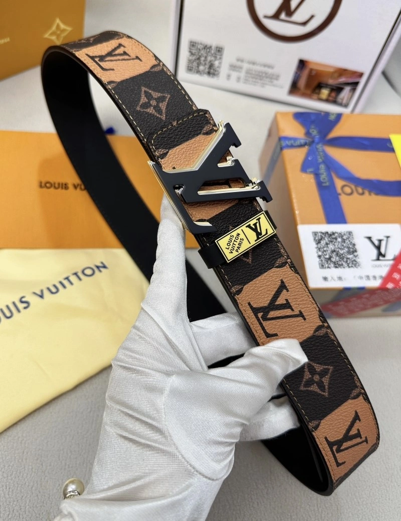 Seasonal Louis Vuitton Belts 300999