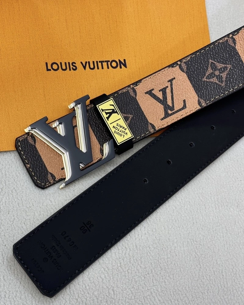 Seasonal Louis Vuitton Belts 300999