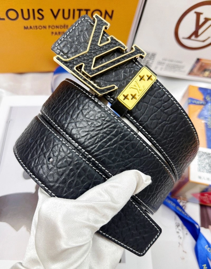 Modern Louis Vuitton Belts 300982