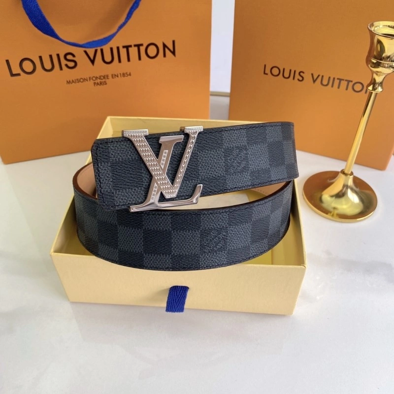 Breathable Louis Vuitton Belts 300987